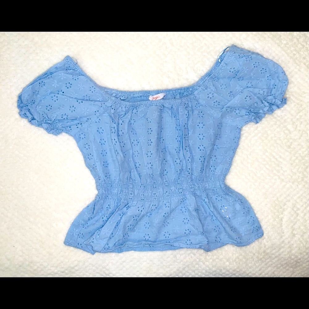 Baby blue top